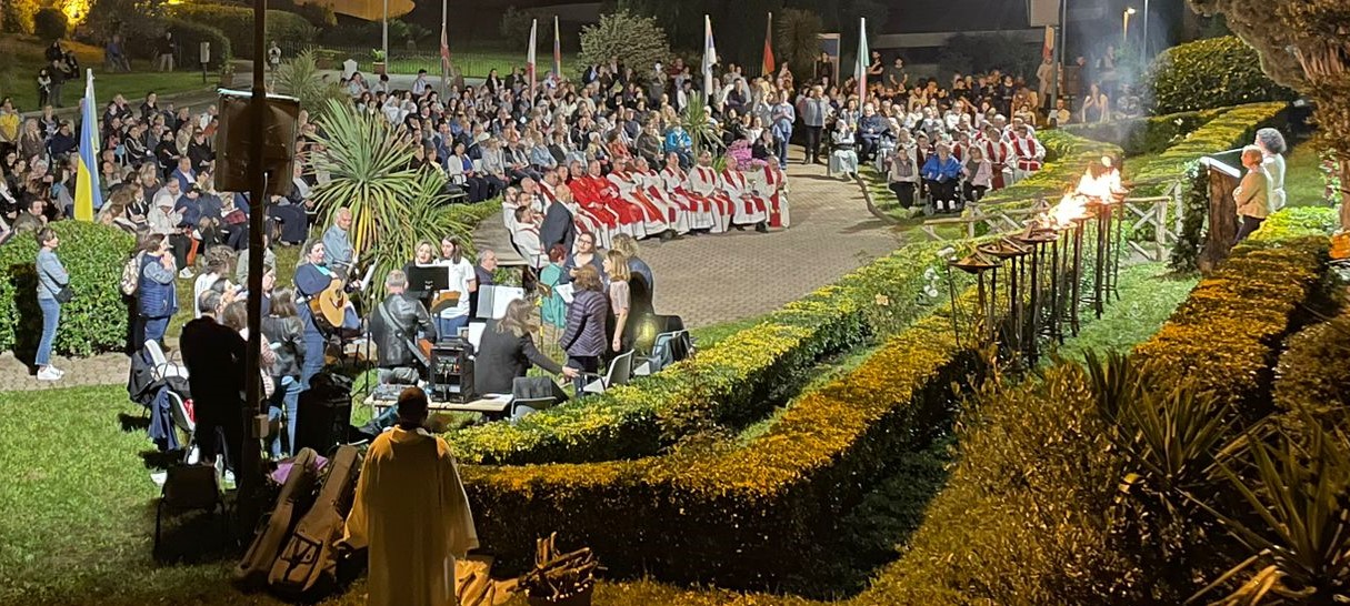 Pellegrinaggio notturno al Divino Amore